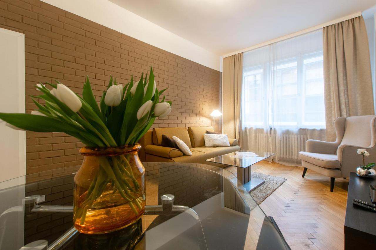 As Prague Apartments. National Theatre Apt. Old Town מראה חיצוני תמונה