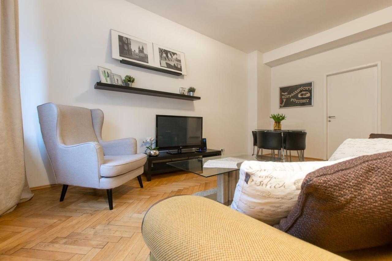 As Prague Apartments. National Theatre Apt. Old Town מראה חיצוני תמונה